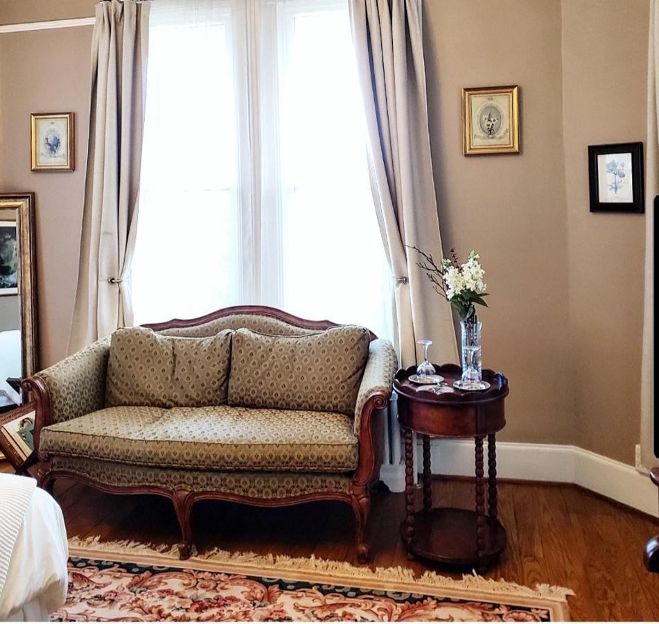 South Court 3*