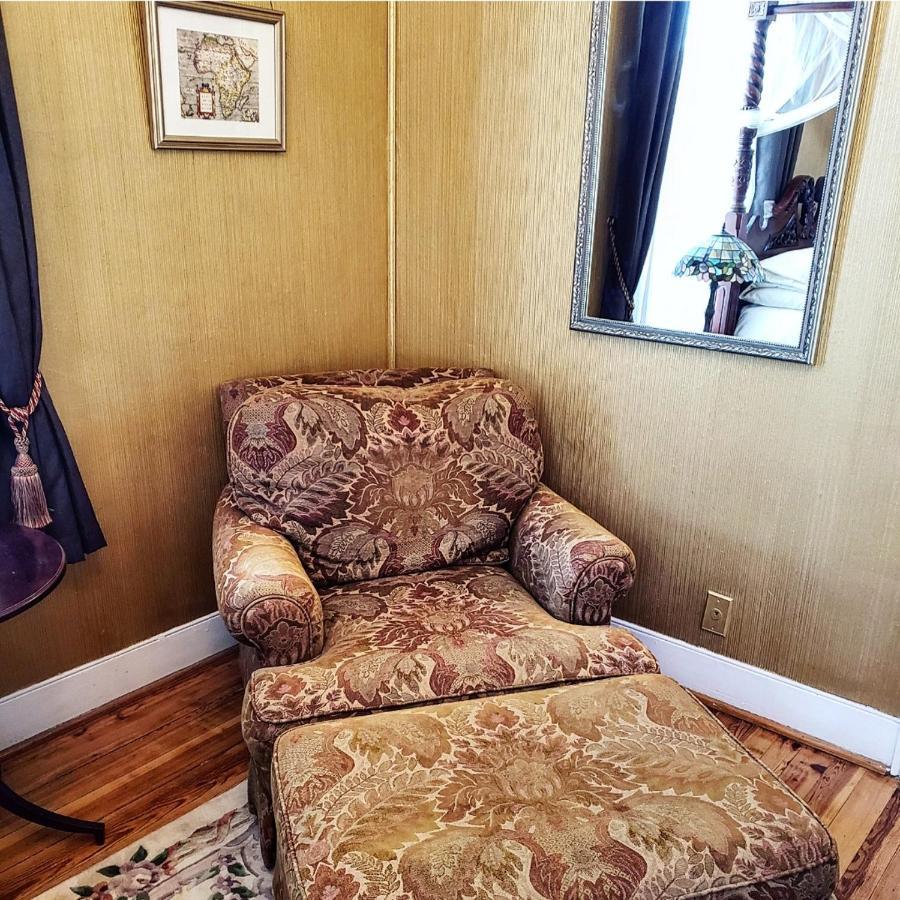 South Court Bed & Breakfast 3*